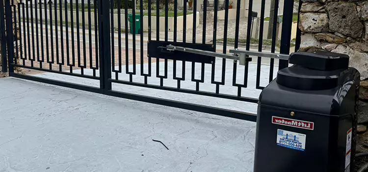 Seamless Installation and Support for Your New Gate in Mission Bend, TX